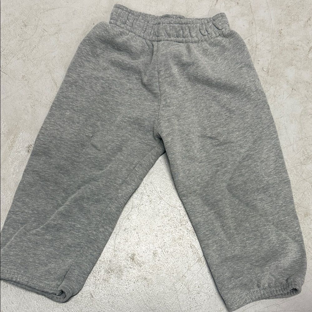 Gray Sweatpants Joggers - Boys Like New - Size 24 Months GARANIMALS